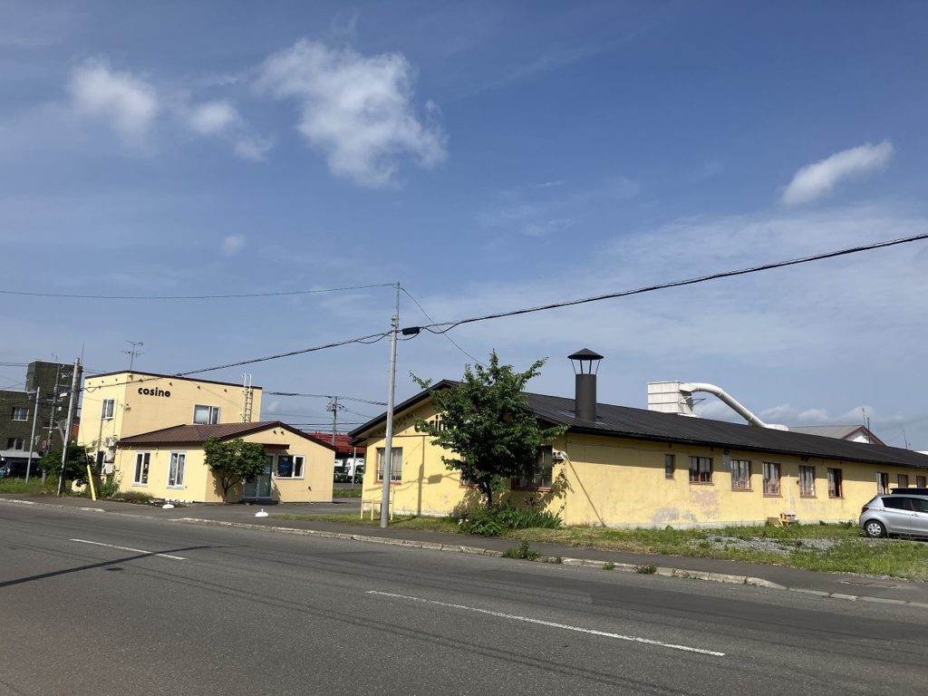 「工房から季節の便り：29℃の熱気と夏の果実」