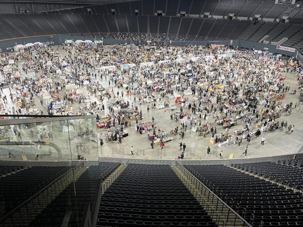 静かな週末に…工房から届く“やさしい木の贈り物”づくり