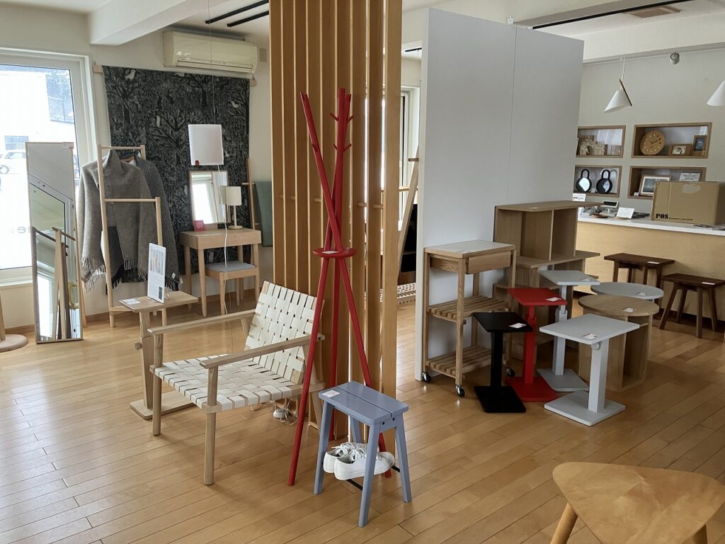 2025年、ありがとうございました。木のぬくもりとともに、また来年へ ❄️🌲